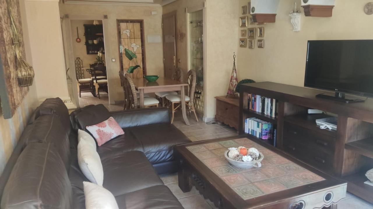 Apartamento En Torremolinos Luaran gambar